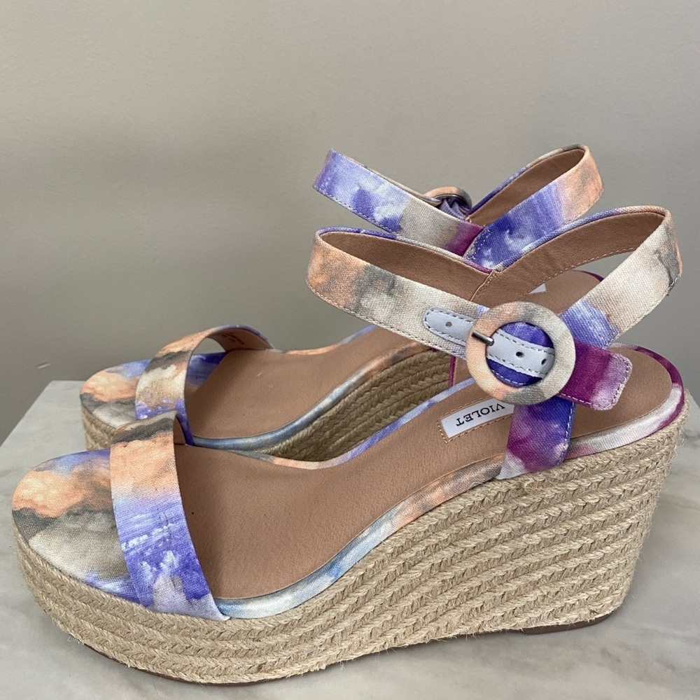 Chelsea & Violet Tie Dye Espadrille Wedges - Picture 6 of 6